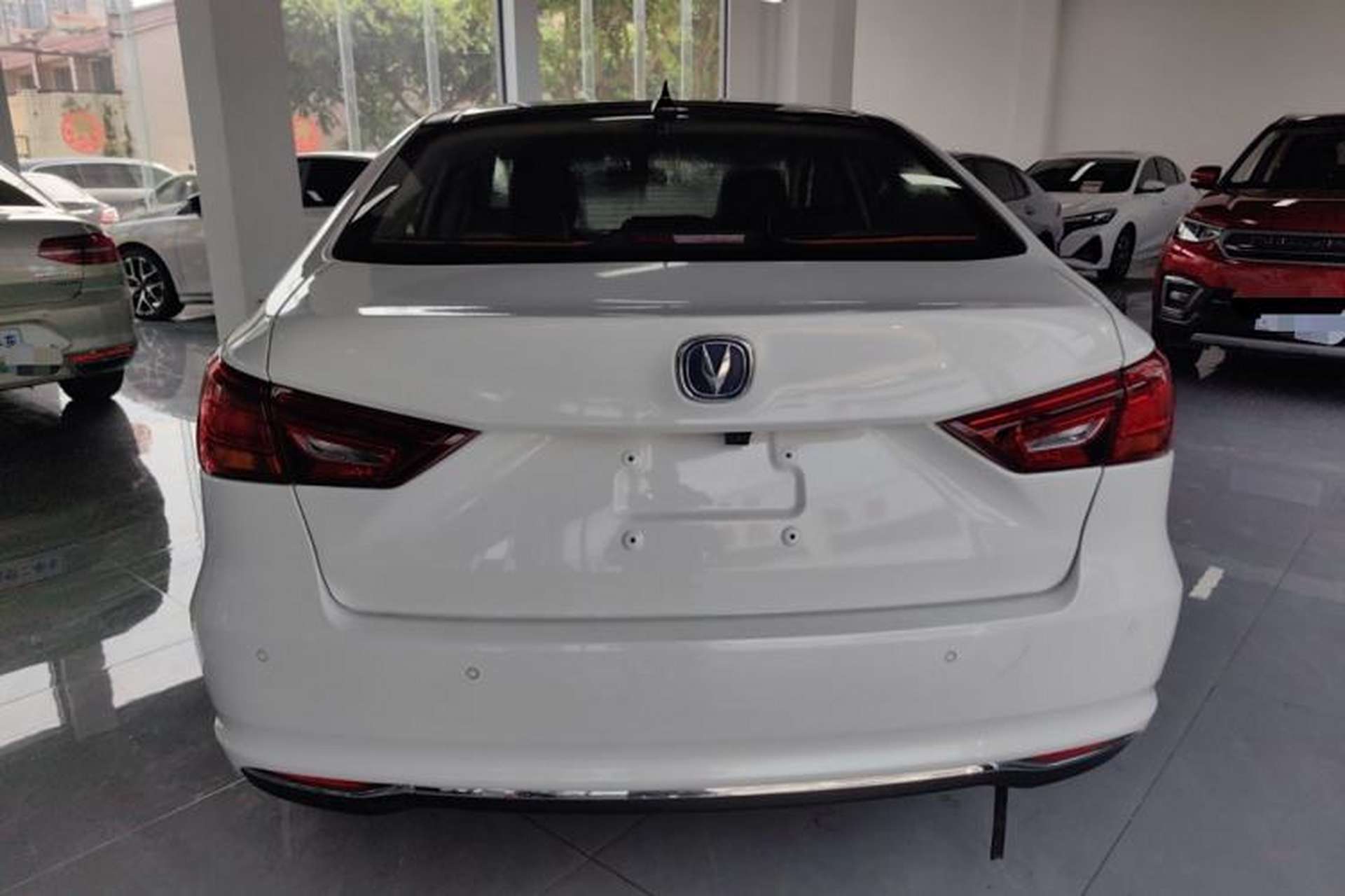 Used CHANGAN Raeton CC 2018 1.5T Manual Luxury Model China V Standard Rear