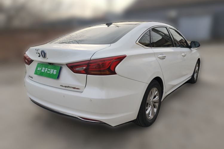 Used CHANGAN Raeton CC 2018 1.5T Automatic Elegant Starry Edition China V Standard Rear Right 45 Deg
