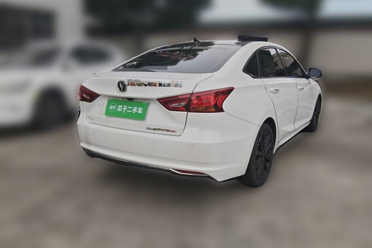 Used CHANGAN Raeton CC 2018 1.5T Automatic Haoya Model Guangmang Edition China V Standard Rear Right 45 Deg