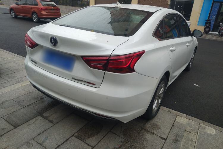 Used CHANGAN Raeton CC 2018 1.5T Manual Elegant Model China V Standard Rear Right 45 Deg