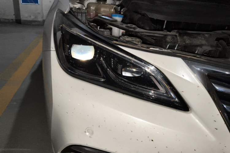 Used CHANGAN Raeton CC 2018 1.5T Automatic Zunya Model China V Standard Right Front Headlight