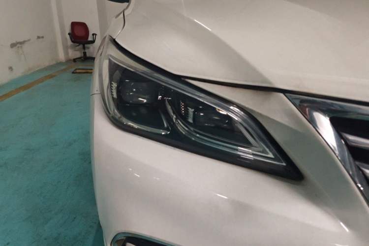 Used CHANGAN Raeton CC 2018 1.5T Automatic Haoya Model Guangmang Edition China V Standard Right Front Headlight