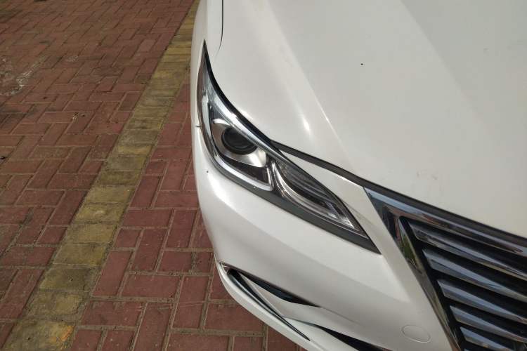 Used CHANGAN Raeton CC 2018 1.5T Automatic Haoya Model China V Standard Right Front Headlight