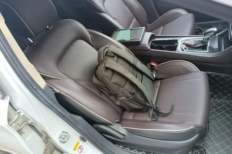Used CHANGAN Raeton CC 2018 1.5T Automatic Zhiya Model China V Standard Right Front Seat
