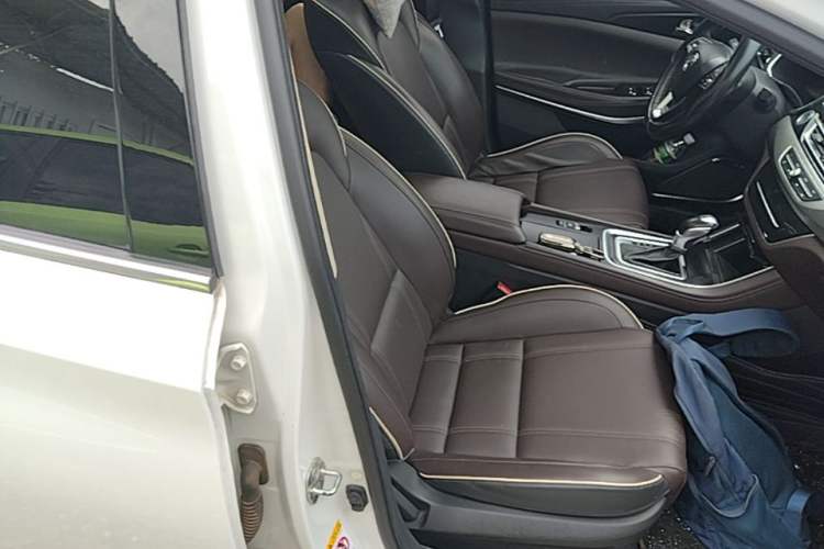 Used CHANGAN Raeton CC 2018 1.5T Automatic Zhiya Model China V Standard Right Front Seat