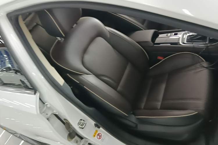 Used CHANGAN Raeton CC 2018 1.5T Automatic Zhiya Model China V Standard Right Front Seat