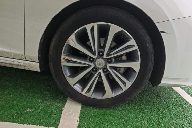 Used CHANGAN Raeton CC 2018 1.5T Automatic Zhiya Model China V Standard Right Front Wheel Hub