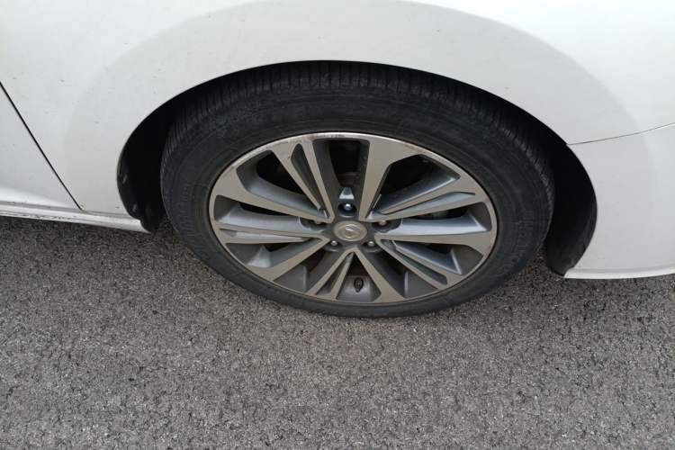 Used CHANGAN Raeton CC 2018 1.5T Automatic Haoya Model China V Standard Right Front Wheel Hub