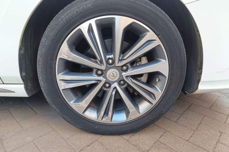 Used CHANGAN Raeton CC 2018 1.5T Automatic Zunya Model China V Standard Right Front Wheel Hub