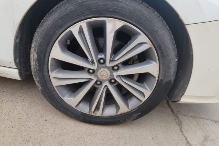 Used CHANGAN Raeton CC 2018 1.5T Automatic Haoya Model China V Standard Right Front Wheel Hub