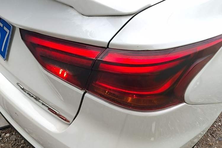 Used CHANGAN Raeton CC 2018 1.5T Automatic Zhiya Model China V Standard Right Rear Taillight
