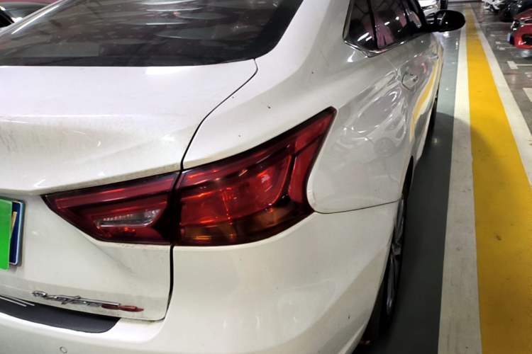Used CHANGAN Raeton CC 2018 1.5T Manual Luxury Model China V Standard Right Rear Taillight