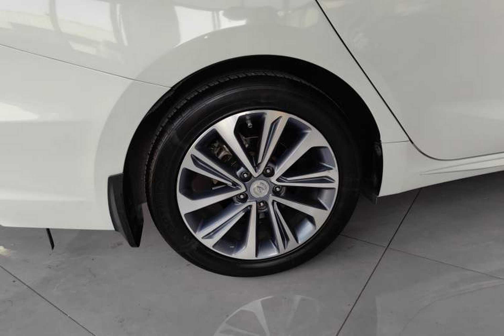 Used CHANGAN Raeton CC 2018 1.5T Manual Luxury Model China V Standard Right Rear Wheel Hub
