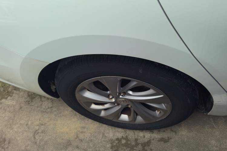Used CHANGAN Raeton CC 2018 1.5T Manual Elegant Starry Edition China V Standard Right Rear Wheel Hub