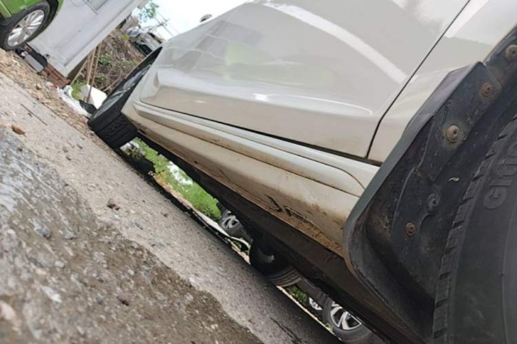 Used CHANGAN Raeton CC 2018 1.5T Automatic Zhiya Model China V Standard Right Side Sill