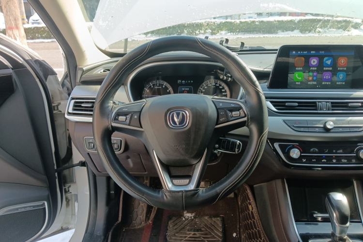 Used CHANGAN Raeton CC 2018 1.5T Automatic Elegant Version China V Standard Steering Wheel