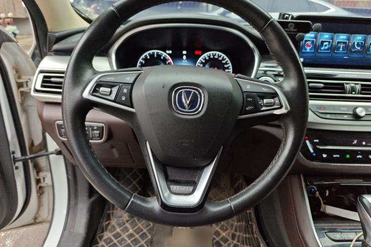Used CHANGAN Raeton CC 2018 1.5T Automatic Zunya Model China V Standard Steering Wheel