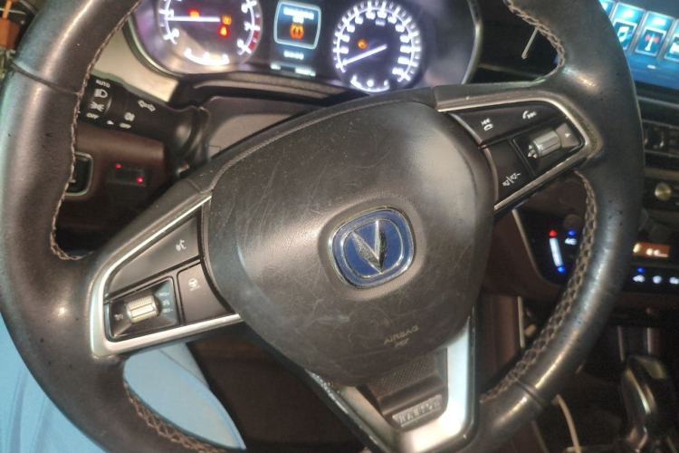 Used CHANGAN Raeton CC 2018 1.5T Automatic Haoya Model Guangmang Edition China V Standard Steering Wheel