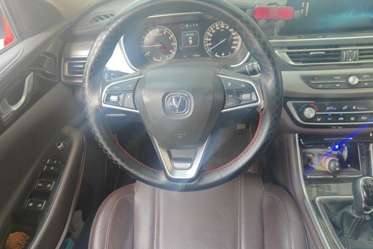 Used CHANGAN Raeton CC 2018 1.5T Manual Elegant Model China V Standard Steering Wheel