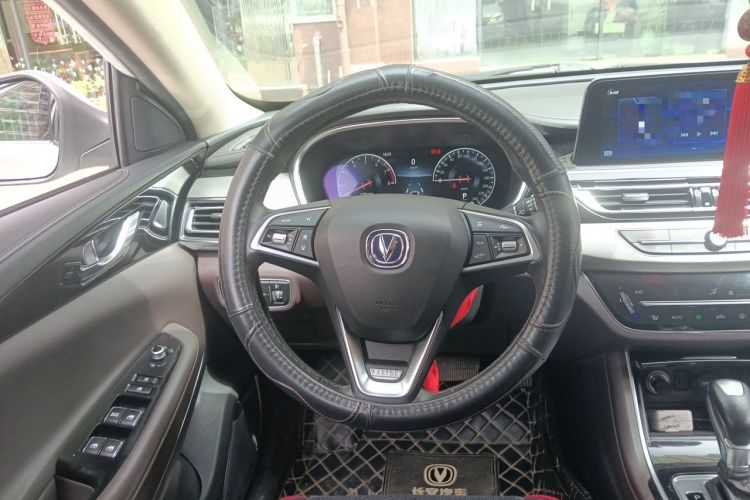 Used CHANGAN Raeton CC 2018 1.5T Automatic Zhiya Model China V Standard Steering Wheel