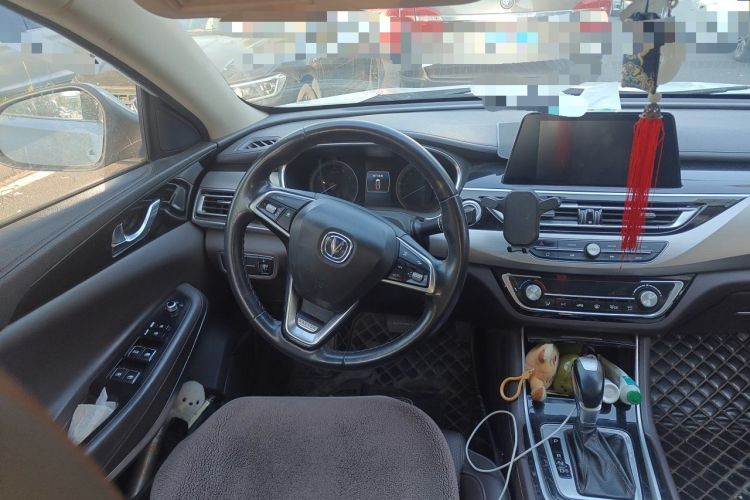 Used CHANGAN Raeton CC 2018 1.5T Automatic Elegant Starry Edition China V Standard Steering Wheel