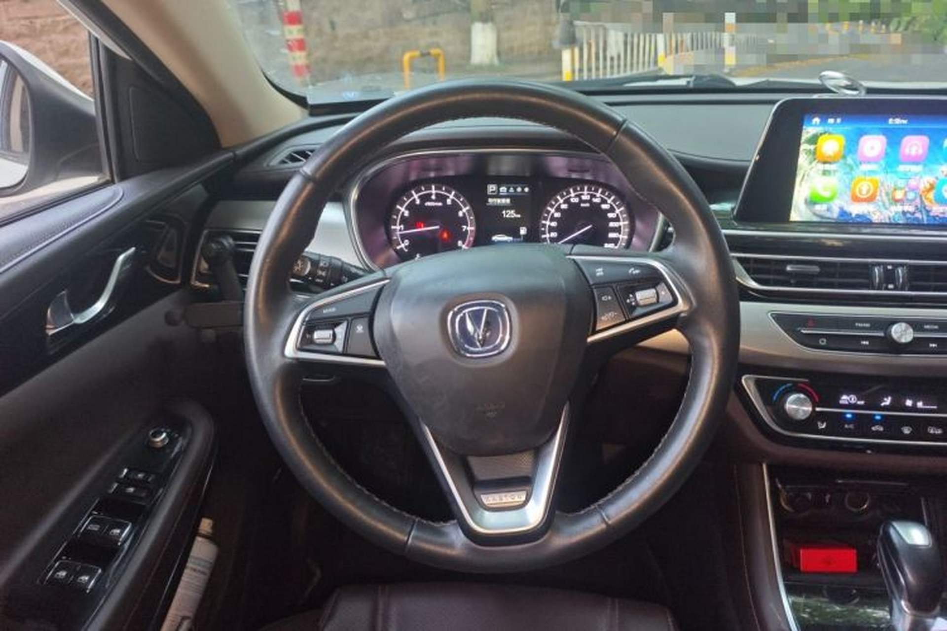 Used CHANGAN Raeton CC 2018 1.5T Automatic Elegant Starry Edition China V Standard Steering Wheel