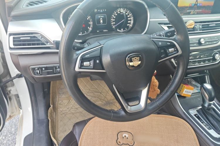 Used CHANGAN Raeton CC 2018 1.5T Automatic Elegant Version China V Standard Steering Wheel
