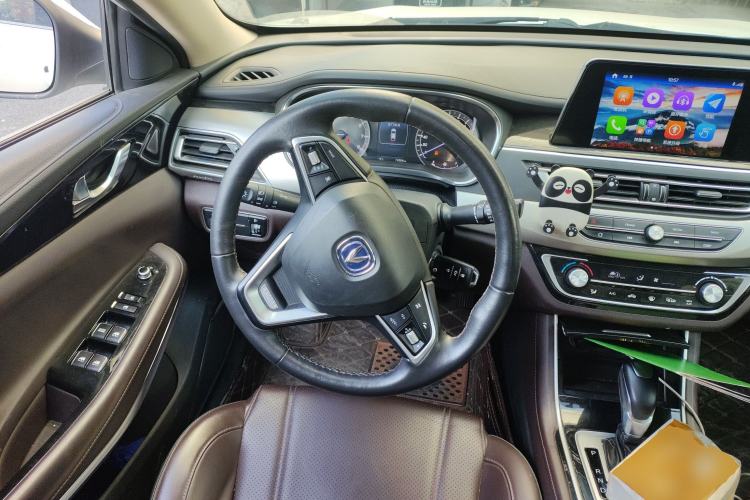 Used CHANGAN Raeton CC 2018 1.5T Automatic Elegant Version China V Standard Steering Wheel