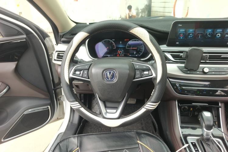 Used CHANGAN Raeton CC 2018 1.5T Automatic Zhiya Model China V Standard Steering Wheel