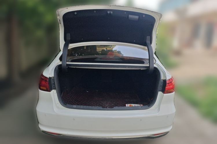 Used CHANGAN Raeton CC 2018 1.5T Automatic Zhiya Model China V Standard Trunk