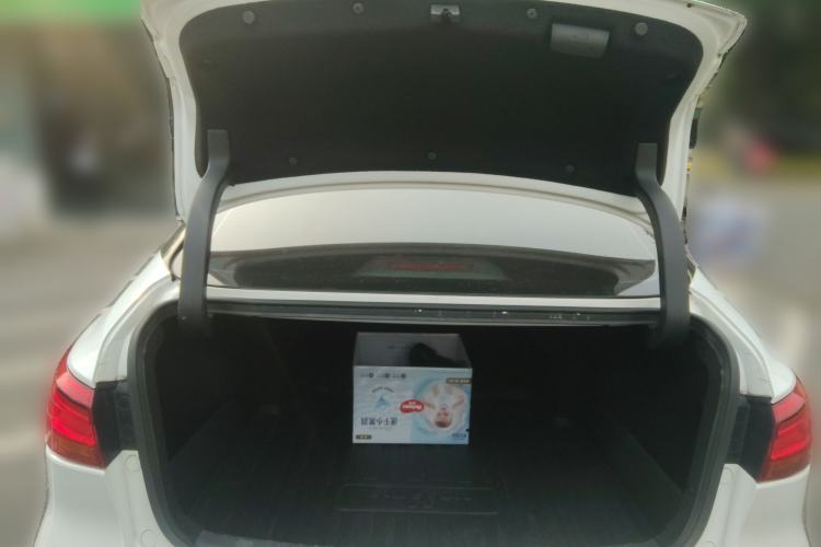 Used CHANGAN Raeton CC 2018 1.5T Automatic Haoya Model Guangmang Edition China V Standard Trunk