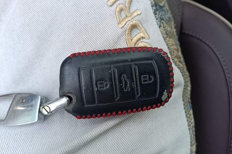 Used CHANGAN Raeton CC 2018 1.5T Automatic Zhiya Model China V Standard Vehicle Key