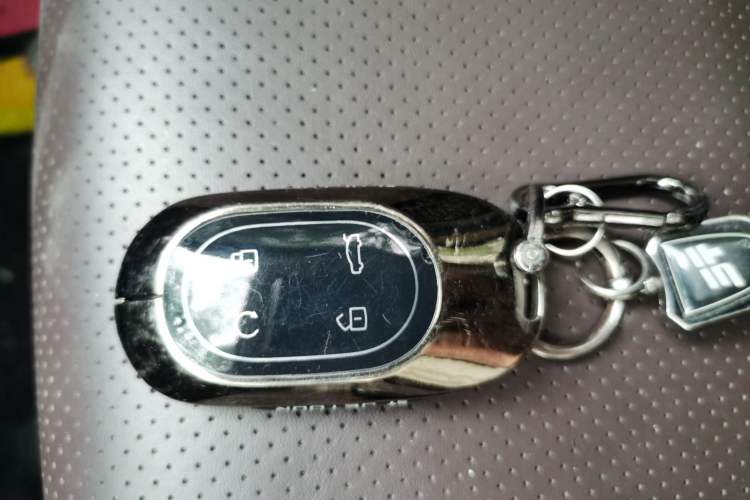 Used CHANGAN Raeton CC 2018 1.5T Manual Luxury Model China V Standard Vehicle Key