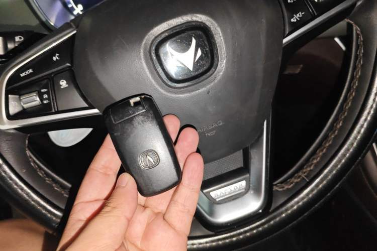 Used CHANGAN Raeton CC 2018 1.5T Automatic Haoya Model China V Standard Vehicle Key