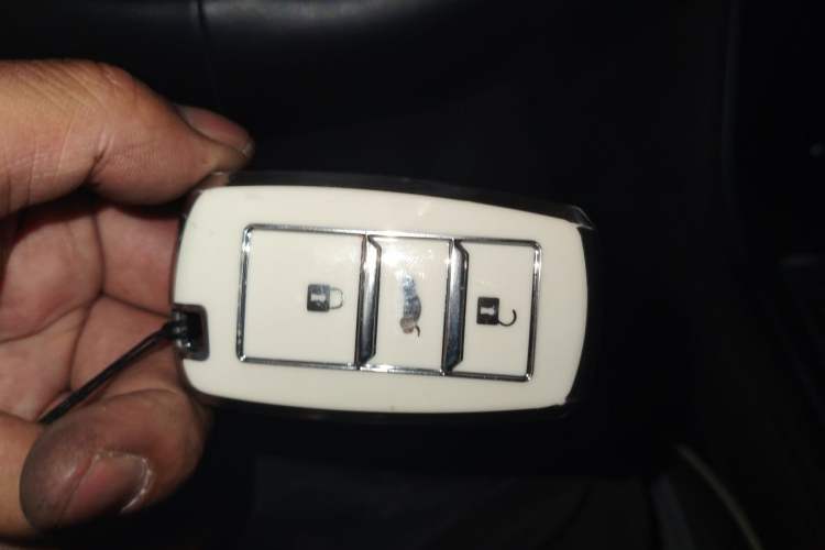 Used CHANGAN Raeton CC 2018 1.5T Automatic Zhiya Model China V Standard Vehicle Key