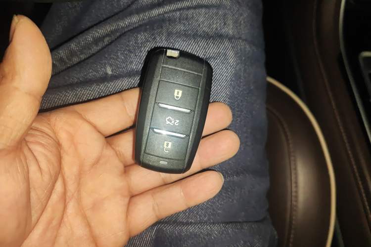 Used CHANGAN Raeton CC 2018 1.5T Automatic Haoya Model China V Standard Vehicle Key