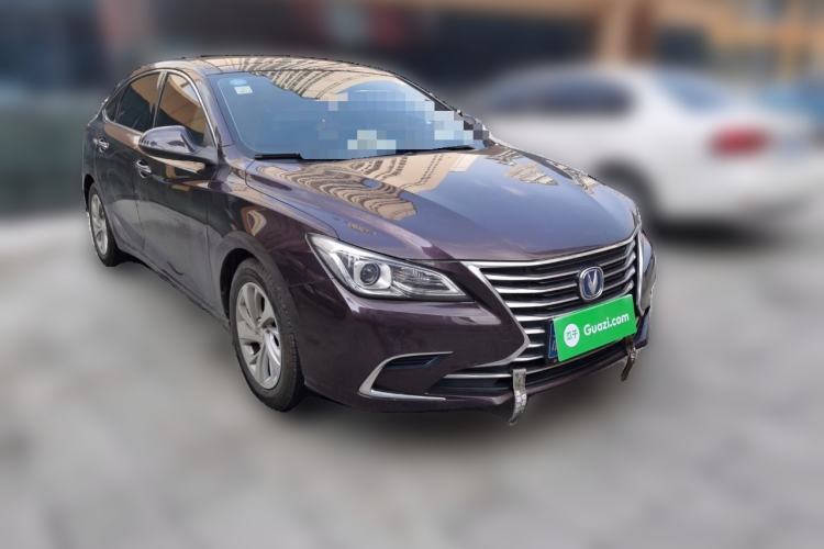 Used CHANGAN Raeton CC 2019 1.5T Automatic Elegant Starry Edition China VI Standard Front Right 45 Deg