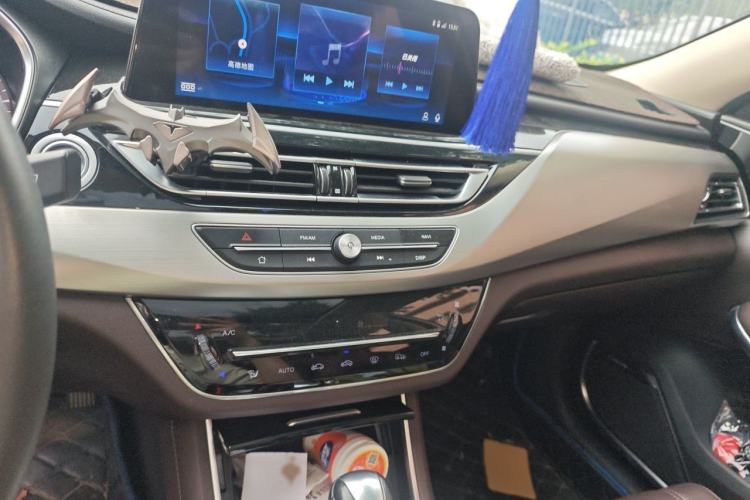 Used CHANGAN Raeton CC 2019 1.5T Automatic Haoya Edition Guangmang Model China VI Standard Audio And AC Panel
