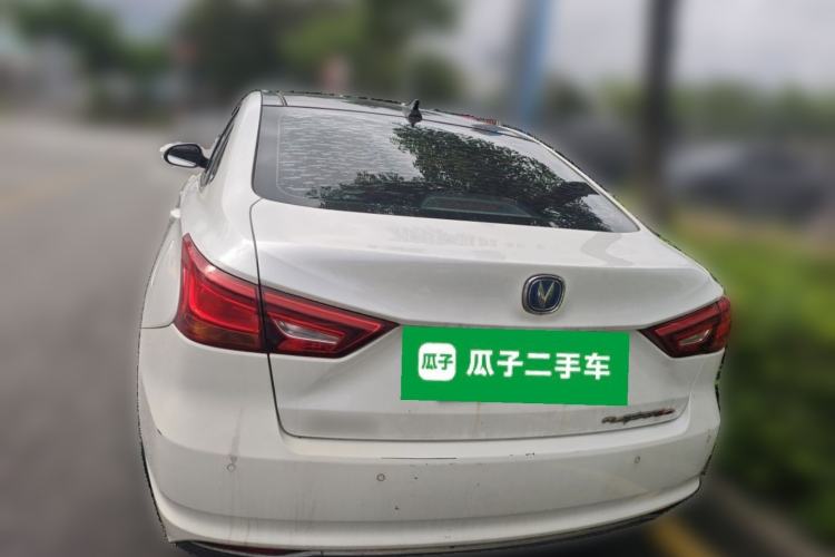 Used CHANGAN Raeton CC 2019 1.5T Automatic Haoya Edition Guangmang Model China VI Standard Exterior 3