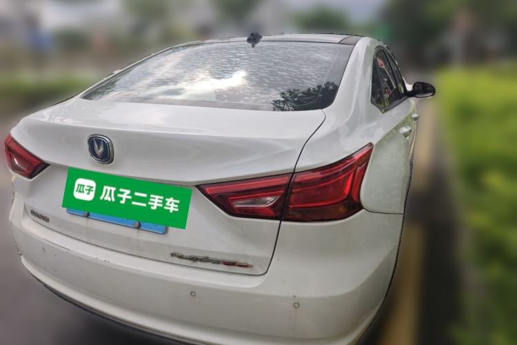 Used CHANGAN Raeton CC 2019 1.5T Automatic Haoya Edition Guangmang Model China VI Standard Exterior 5