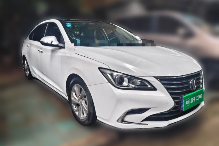 Used CHANGAN Raeton CC 2019 1.5T Automatic Elegant Starry Edition China VI Standard Front Right 45 Deg