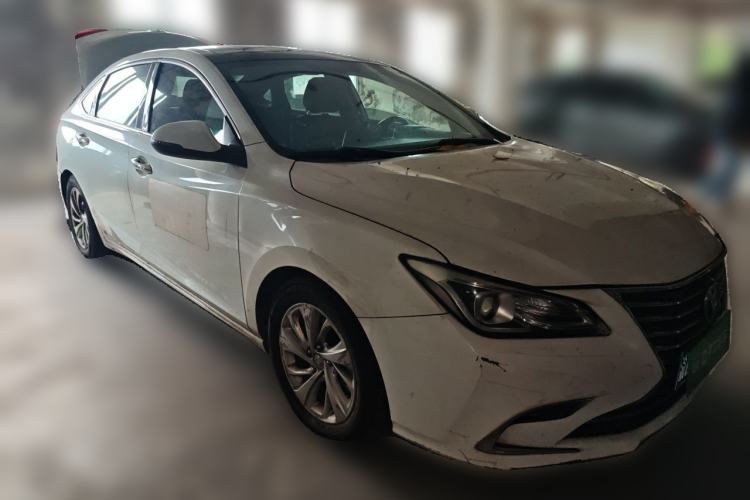 Used CHANGAN Raeton CC 2019 1.5T Automatic Elegant Starry Edition China VI Standard Front Right 45 Deg