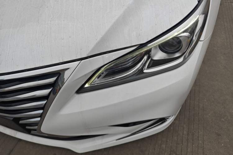 Used CHANGAN Raeton CC 2019 1.5T Manual Elegant Starry Edition China VI Standard Left Front Headlight
