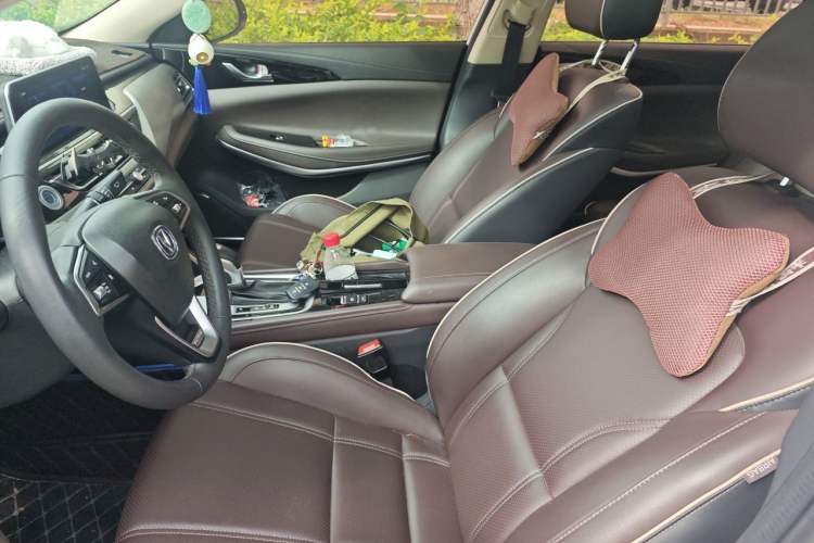Used CHANGAN Raeton CC 2019 1.5T Automatic Haoya Edition Guangmang Model China VI Standard Left Front Seat