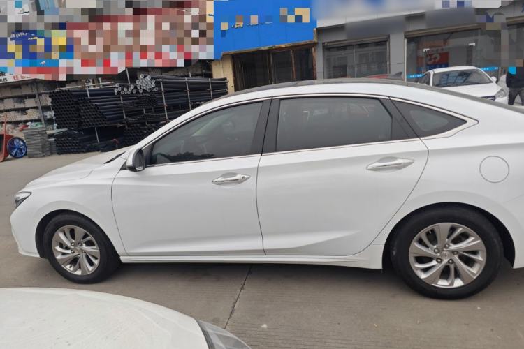 Used CHANGAN Raeton CC 2019 1.5T Manual Elegant Starry Edition China VI Standard Left Side