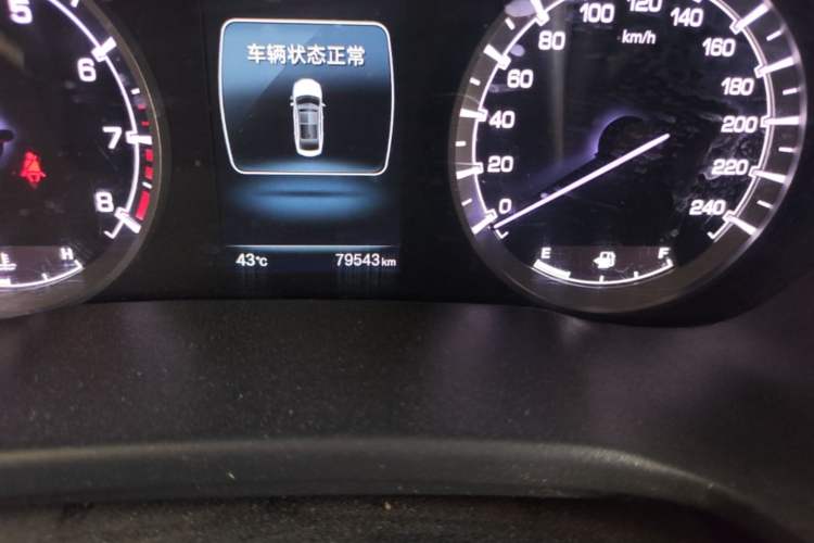 Used CHANGAN Raeton CC 2019 1.5T Automatic Elegant Starry Edition China VI Standard Odometer Close Up
