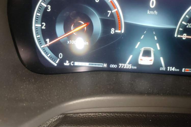 Used CHANGAN Raeton CC 2019 1.5T Automatic Zhiya Model China VI Standard Odometer Close Up