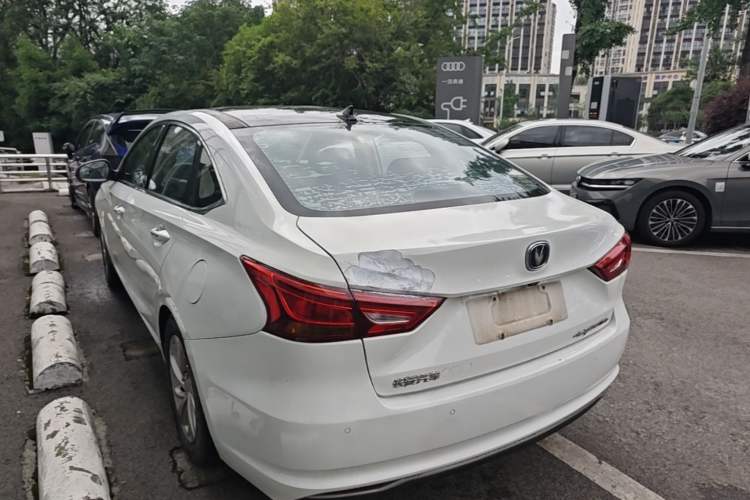 Used CHANGAN Raeton CC 2019 1.5T Automatic Elegant Starry Edition China VI Standard Rear Left 45 Deg