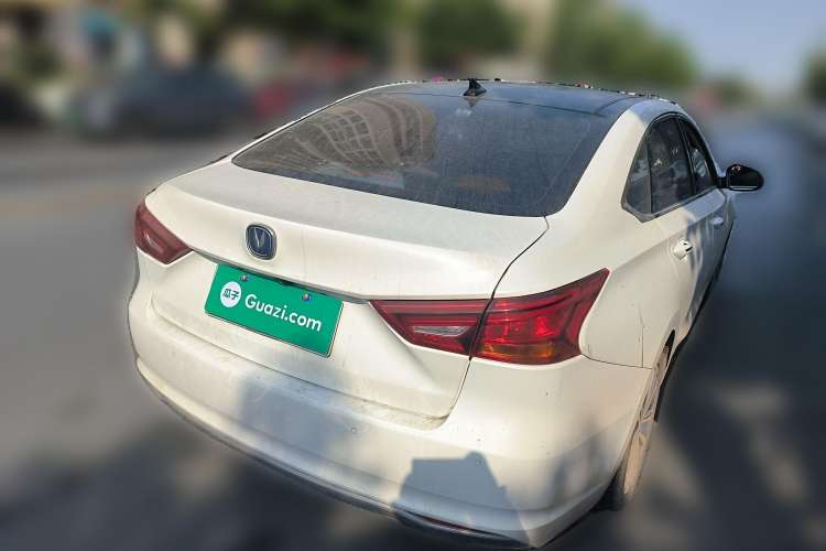 Used CHANGAN Raeton CC 2019 1.5T Automatic Haoya Edition Guangmang Model China VI Standard Rear Right 45 Deg