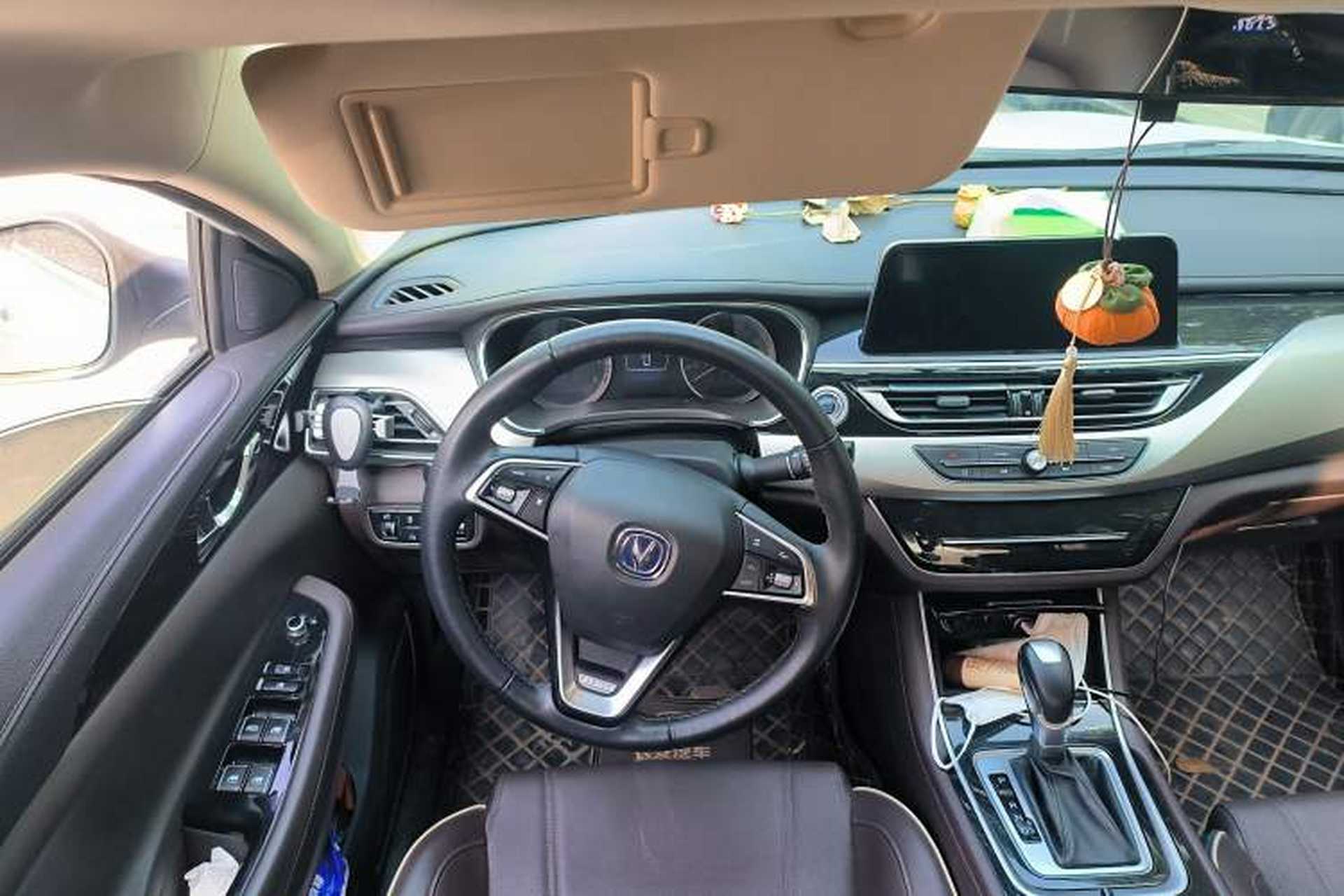 Used CHANGAN Raeton CC 2019 1.5T Automatic Haoya Edition Guangmang Model China VI Standard Steering Wheel